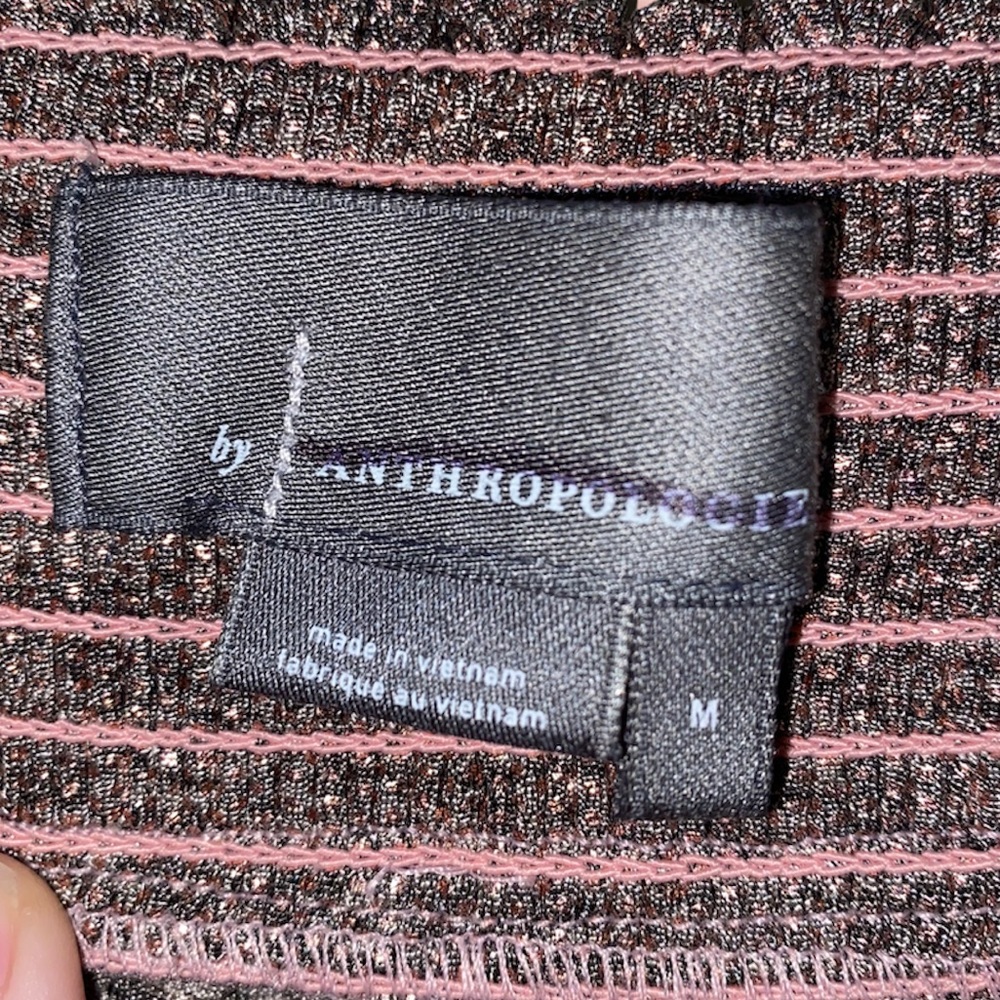 Anthropologie Nwt lightweight, metallic rose jogger pant, stretchy, size Medium - Picture 6 of 12